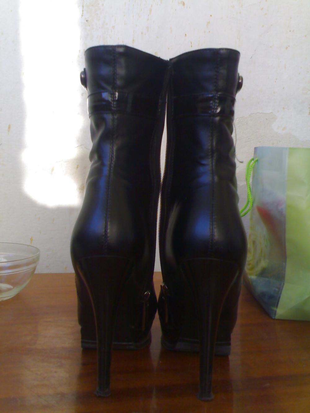 7P Fuck and cum on co-workers boots