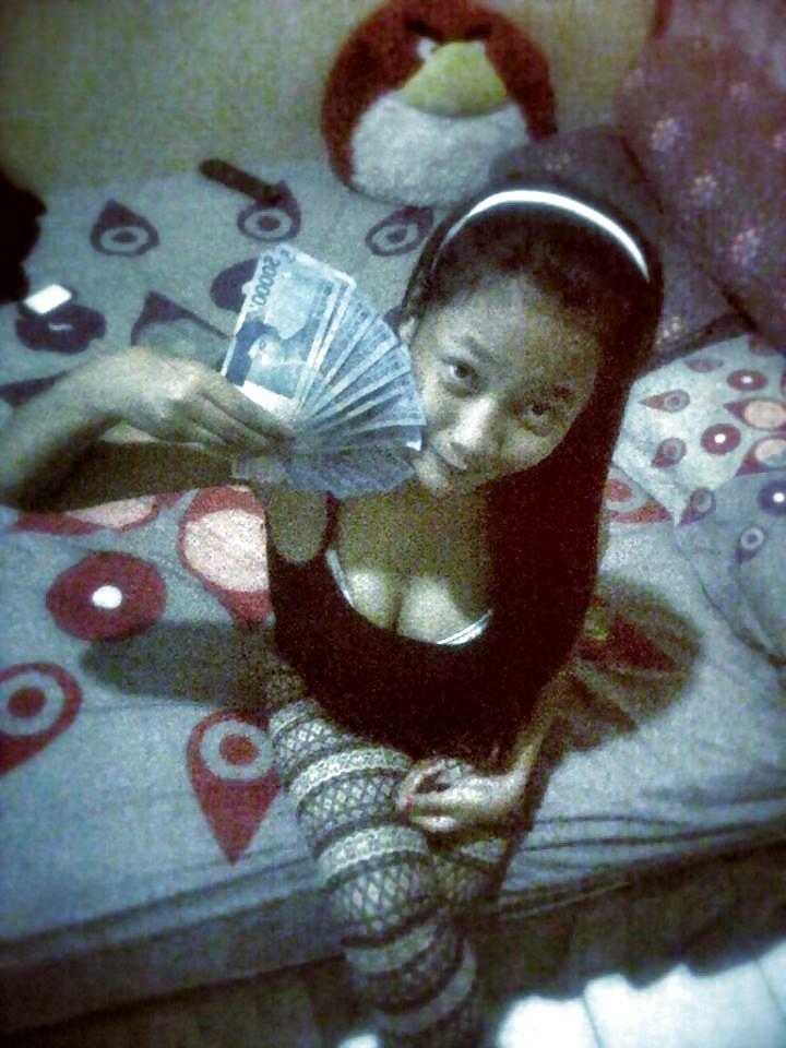 13P Indonesian teen 01