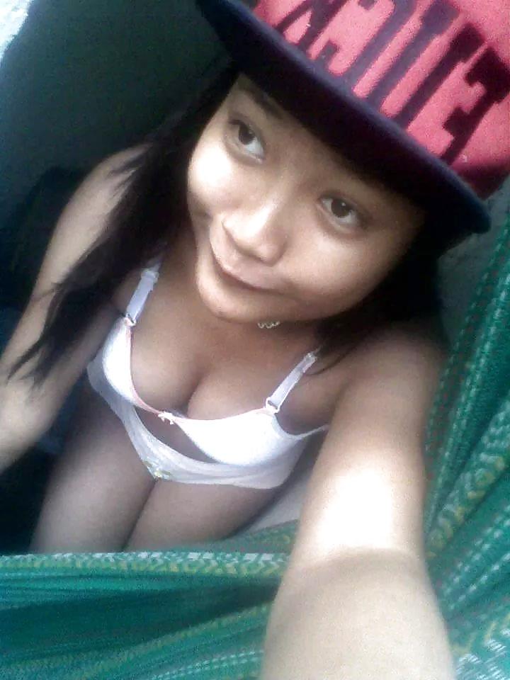 13P Indonesian teen 01