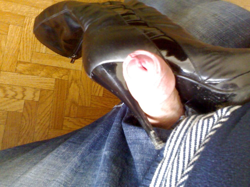 5P Cum on sexy boots on heels