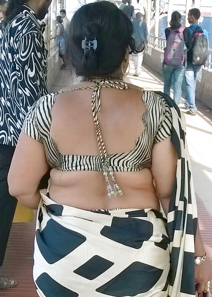 17P Blouse back of Indian moms