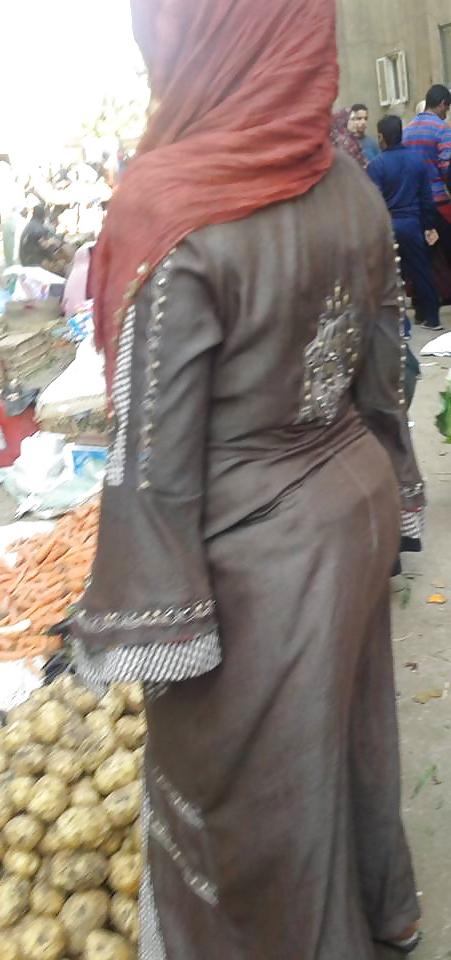 25P Egyptian mom ass