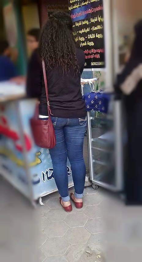 25P Egyptian mom ass