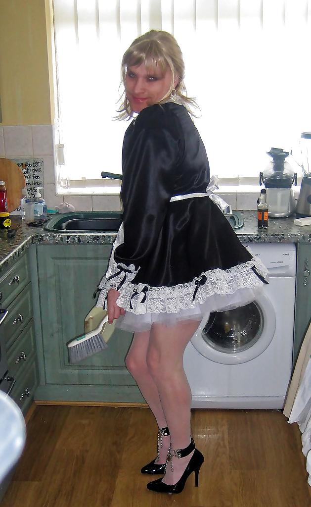 11P Maid julie