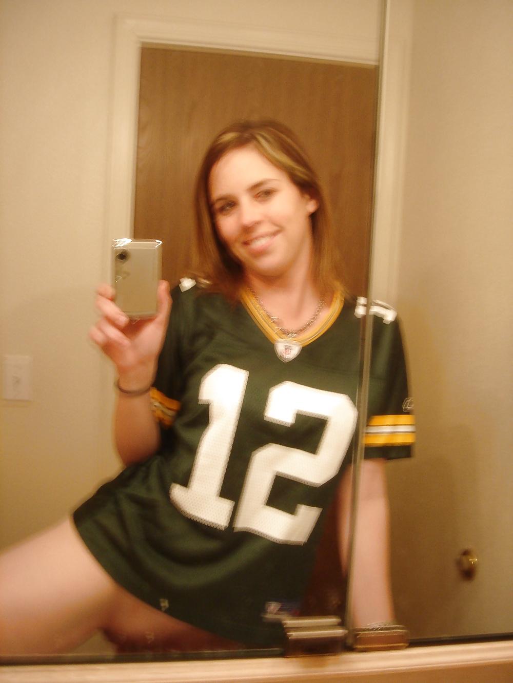 25P Sexy girls who love american football