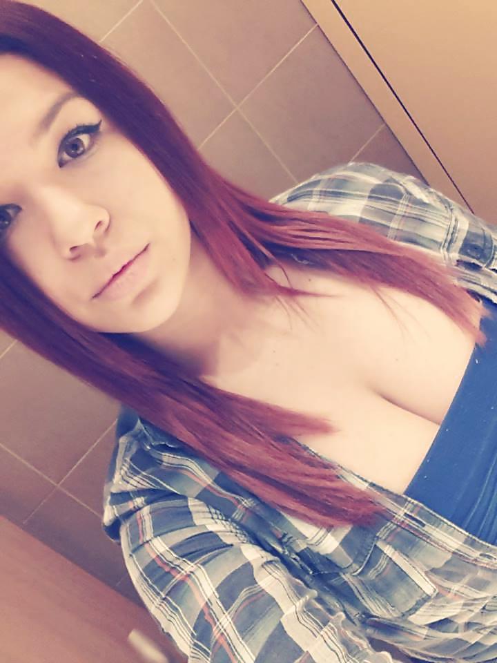 20P Big tits, big ass teen slut - Sisata, guzata droljica