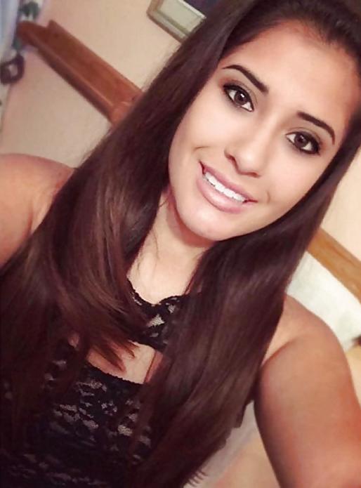 25P Cute sexy babes