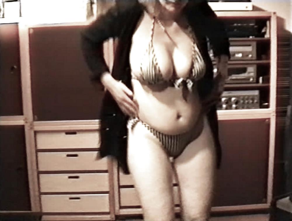 25P SAG - Cleavage, Udders, Boobs, Tits 05