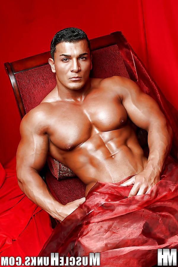 25P Moroccan Men Are Hot And very Sexy And Have The Best Bodies!