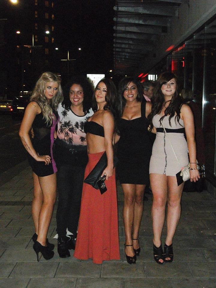 25P Anglaises en talon Engilsh babes in high heels ep8