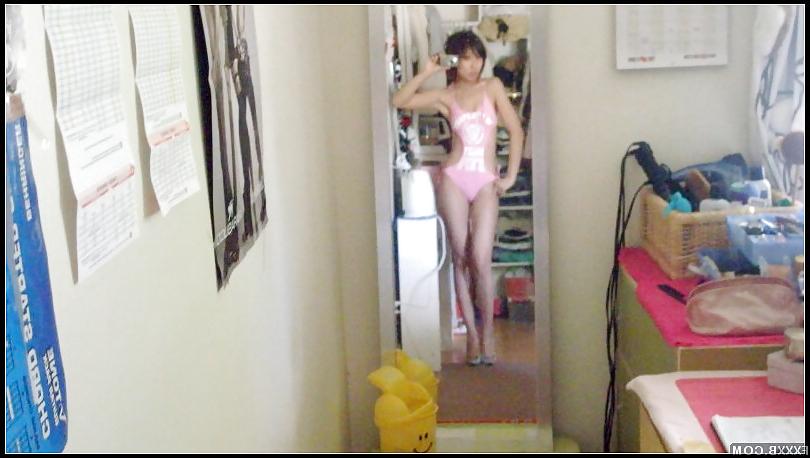 25P 0192 Horny Couple