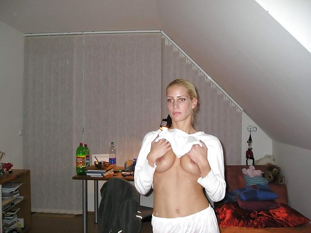 25P Awesome Tits 1