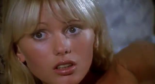 25P Hot Babes From Cult Movies