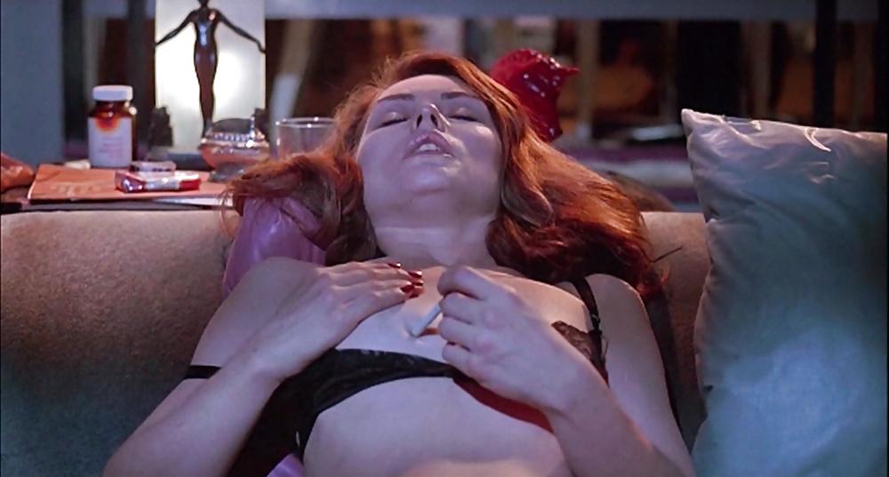 25P Hot Babes From Cult Movies