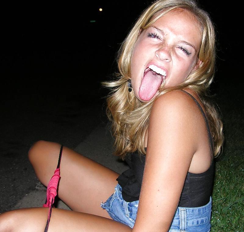 16P Teens Caught In Wet Upskirt