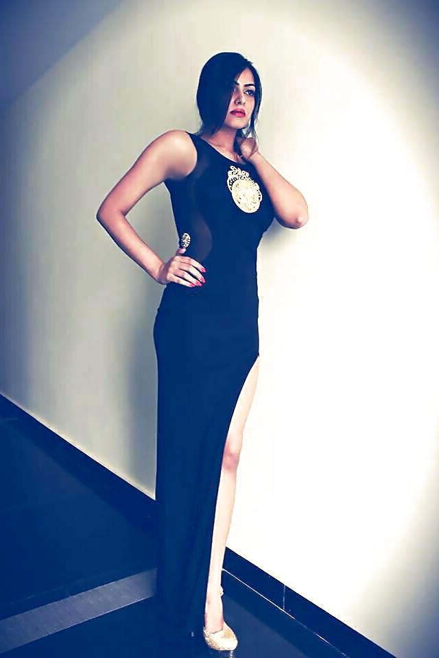 23P DESI HOT BABES
