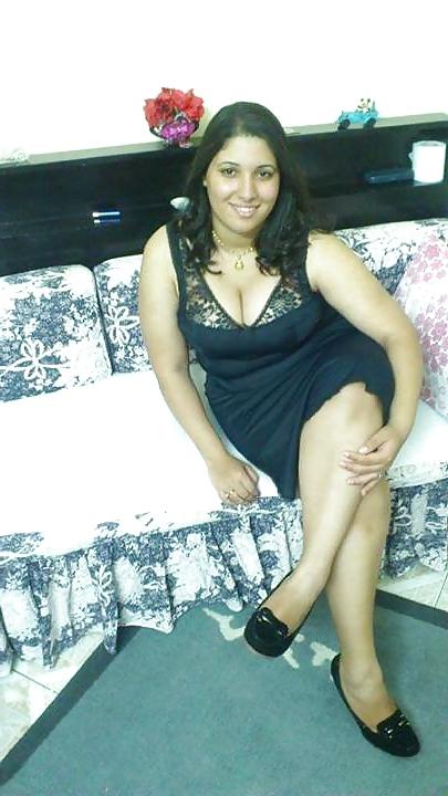 25P Egyptian wife 