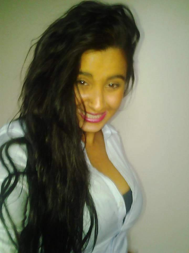 11P Beurette hot