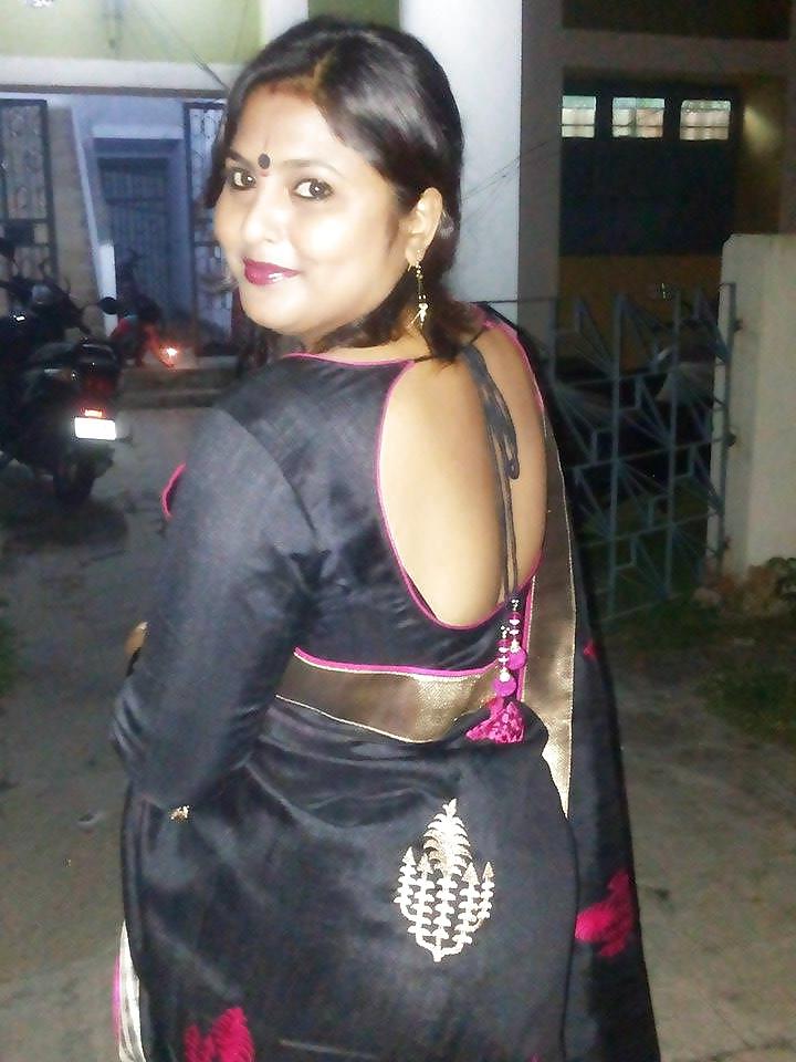 25P Sexy Indian Moms (never seen in internet before)