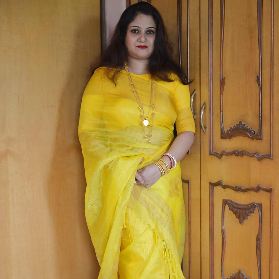 25P Sexy Indian Moms (never seen in internet before)