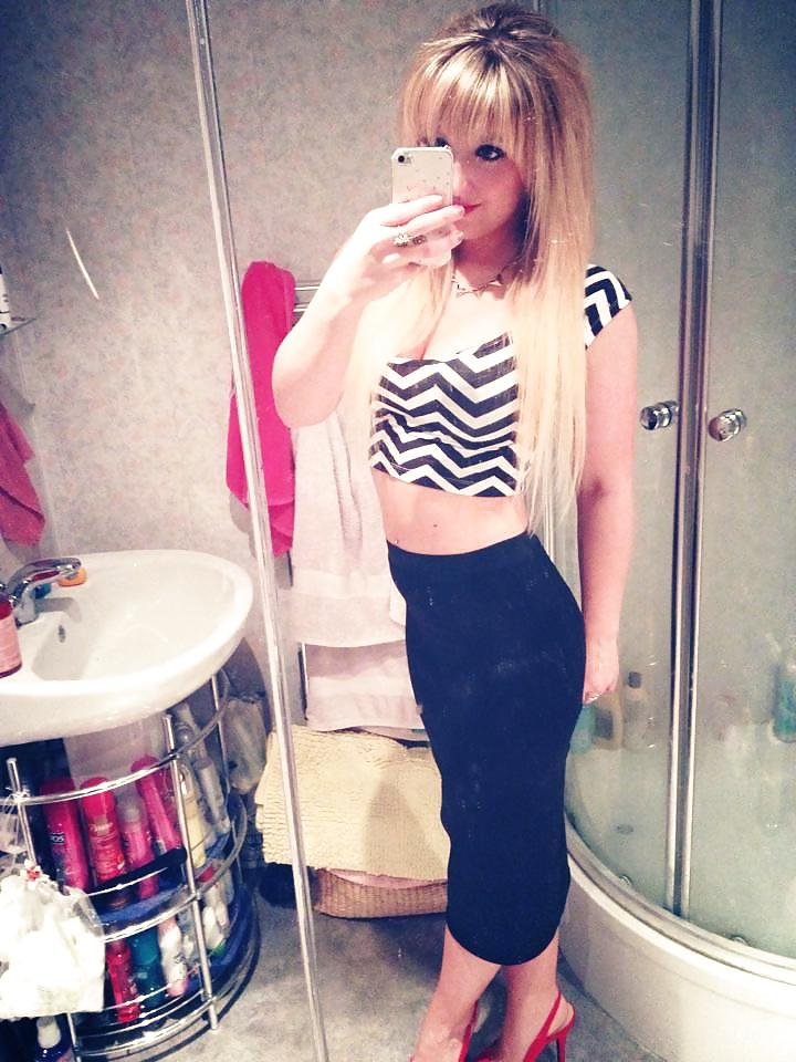 25P Anglaises en talon Engilsh babes in high heels ep9