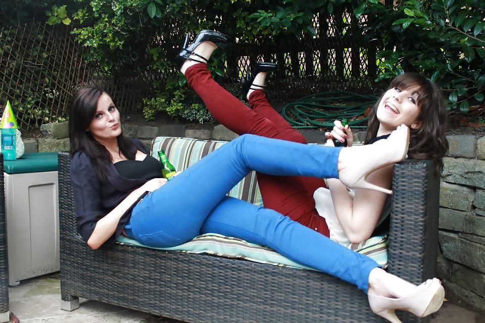 25P Anglaises en talon Engilsh babes in high heels ep9