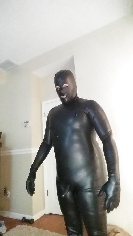 6P Latex catsuit 