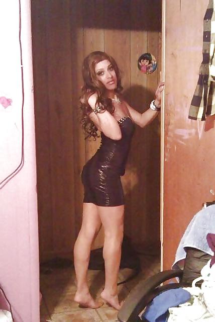 25P Mix of crossdressed babes