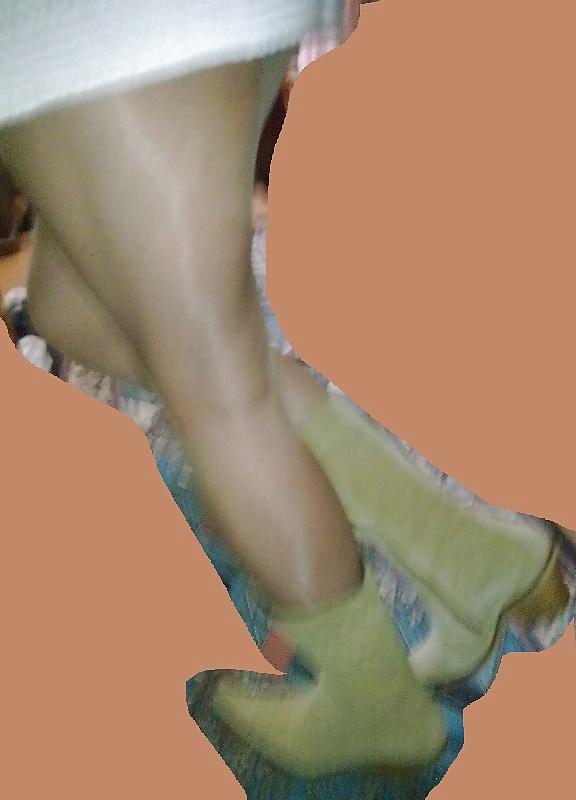 16P Sexy turkish shemale legs and boots