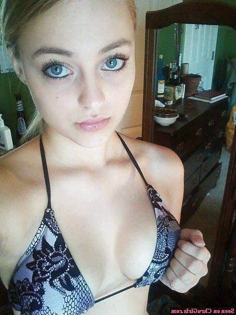 25P Big Tits - Sexy - Cleavage
