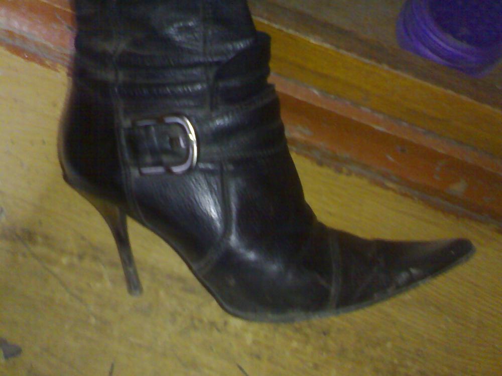 12P Fuck and cum on dirty co-workers boots