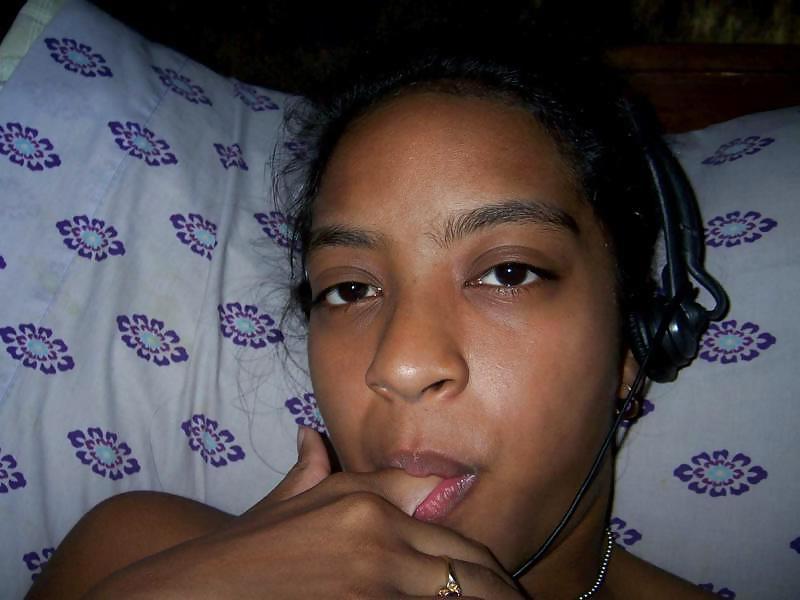17P Sweet ebony girlfriend
