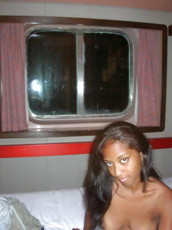 17P Sweet ebony girlfriend