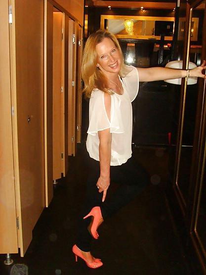 25P Anglaises en talon Engilsh babes in high heels ep10
