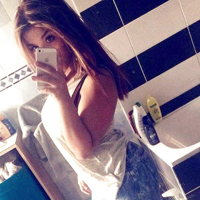 8P Layla beurette 