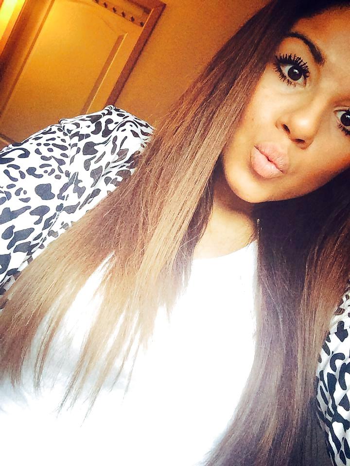 8P Layla beurette 