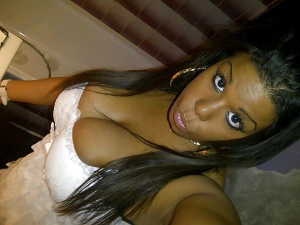 25P Beurette melanie