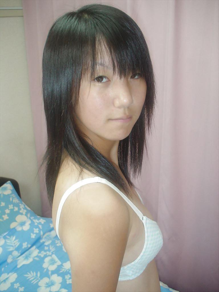 20P Japanese Girl Friend 257