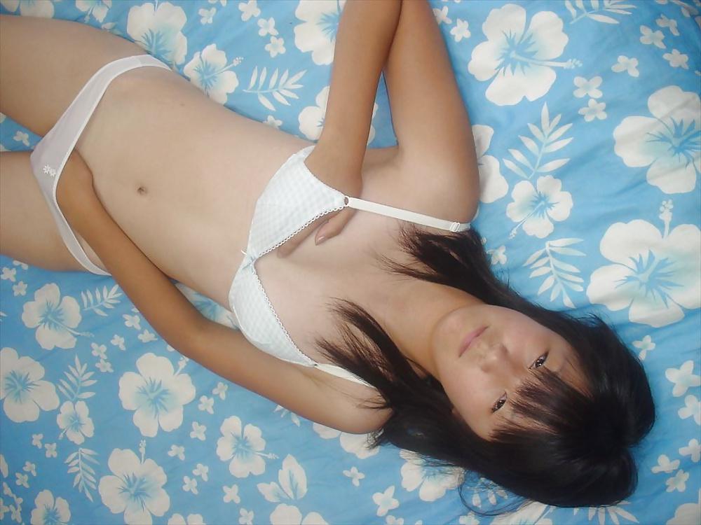 20P Japanese Girl Friend 257
