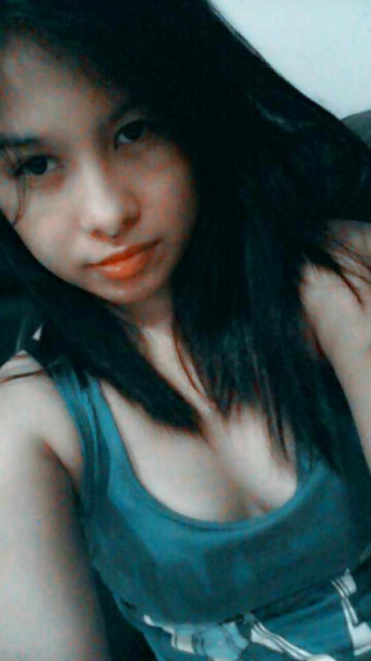 15P Philippine maid is a slut