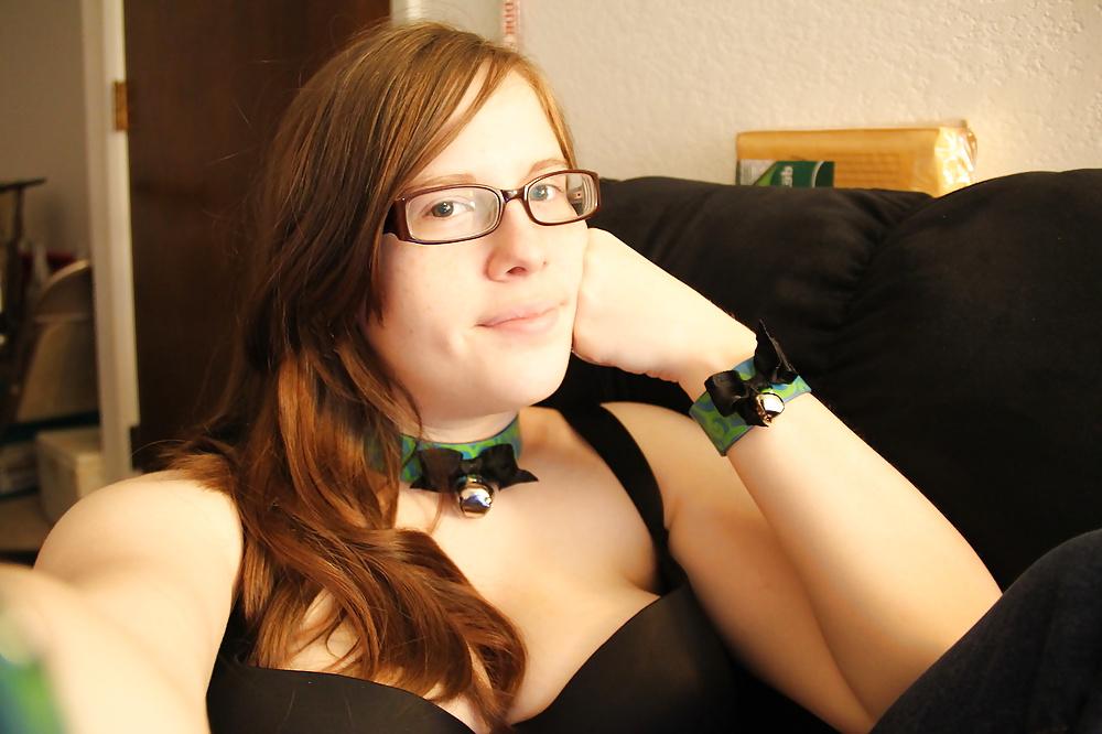25P Nerdy with beautiful boobs