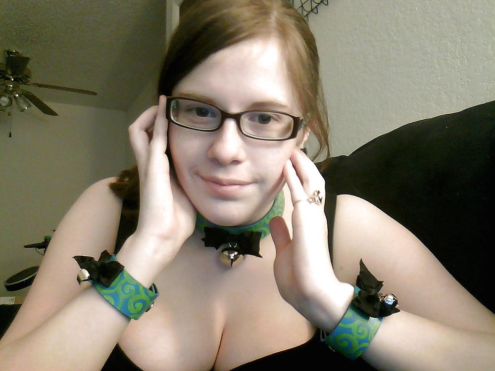 25P Nerdy with beautiful boobs