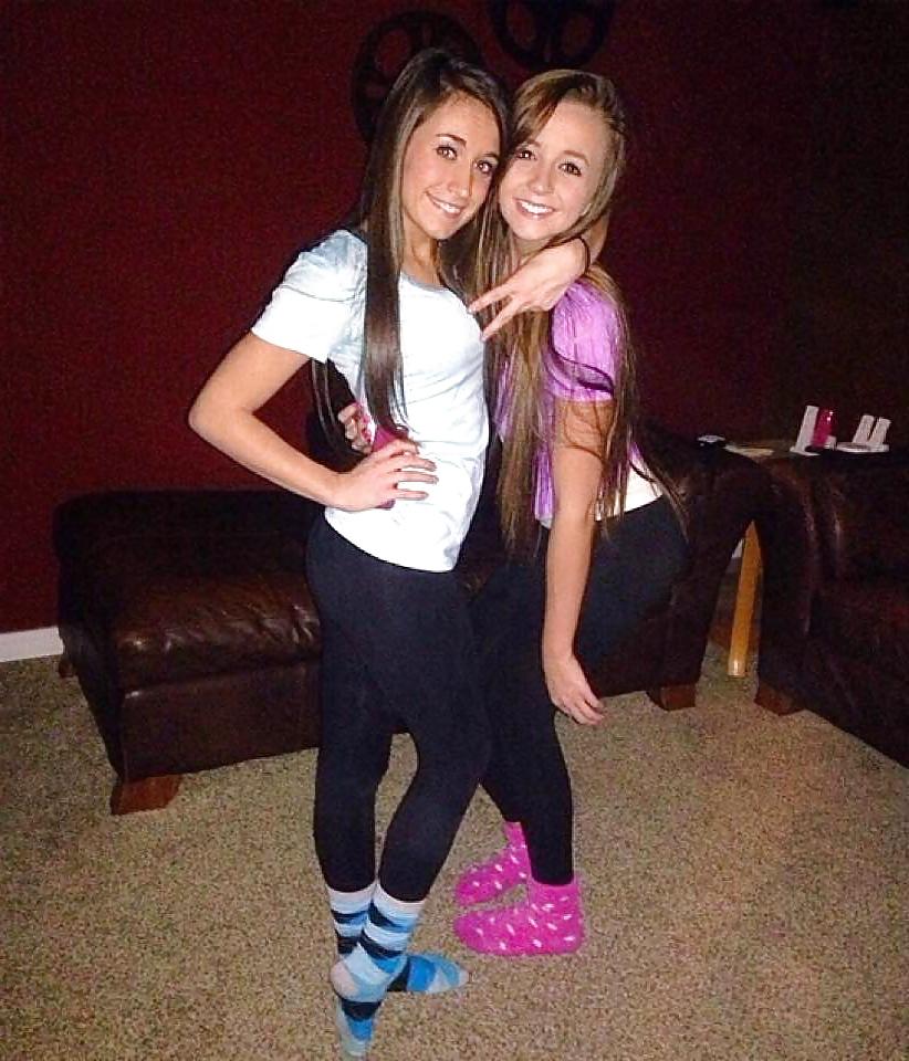 15P My friends and their socks