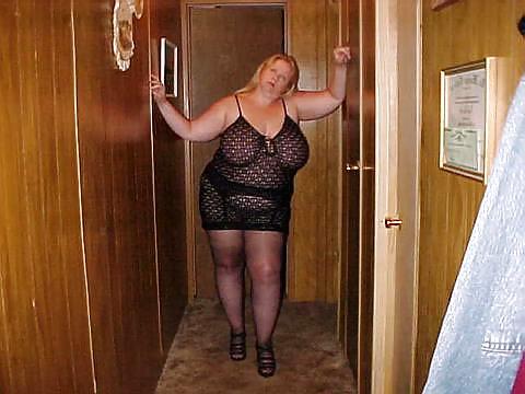 9P Huge Natural Boobs Mature3