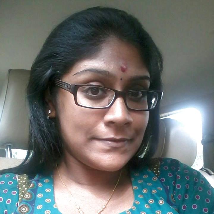 25P Malaysian Desi Best Collection