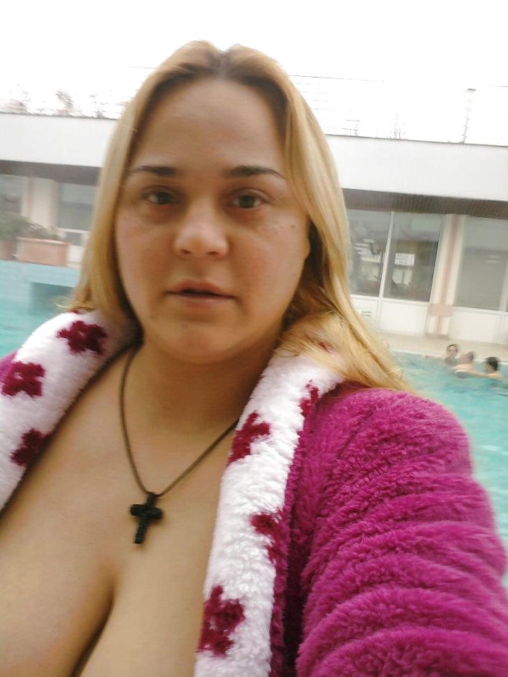 15P Romanian Huge Tits Amateur 33