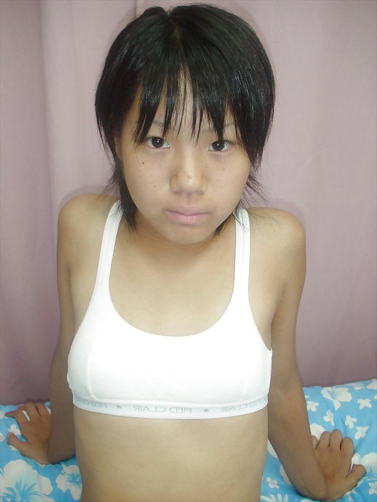 20P Japanese Girl Friend 259
