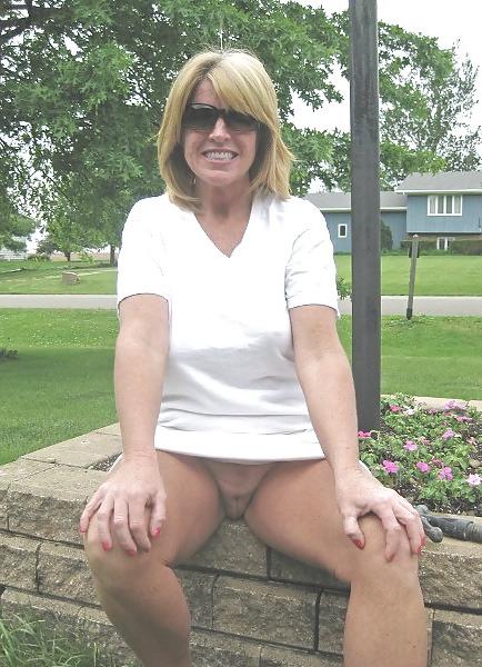 25P MILF Outdoors #4