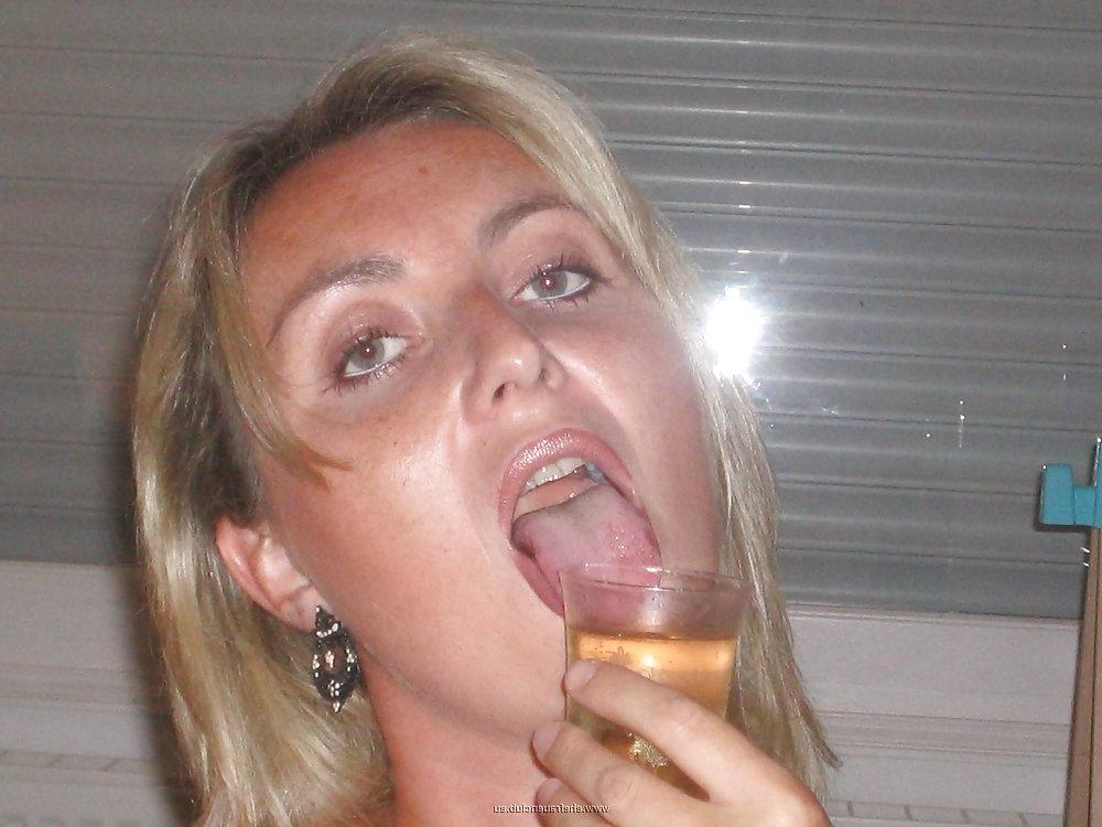 24P Hot fuckable German Mature 19 - Pt. 1