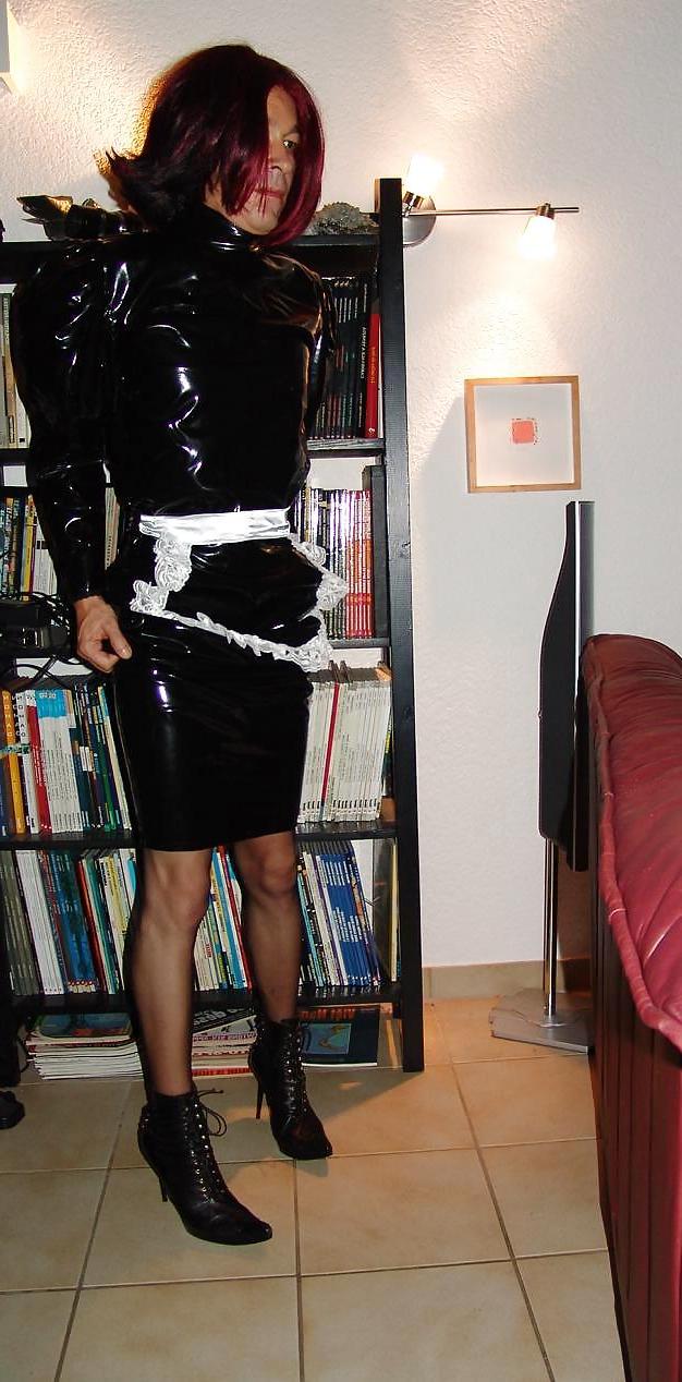 12P Slavinia-maid